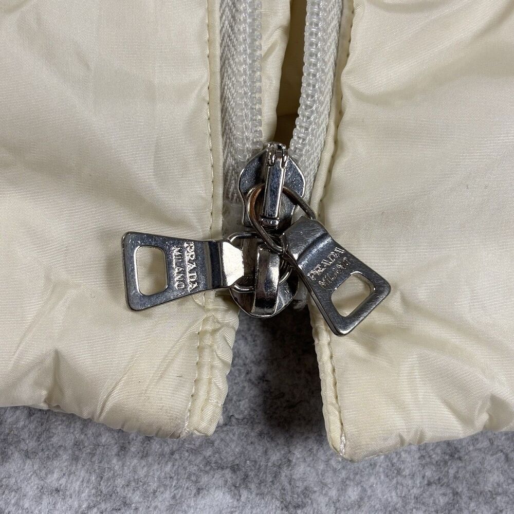 Vintage Archive Prada Sport Ivory White Puffer Jacket w/ Hood Mens Large SGA293 - Picture 15 of 16